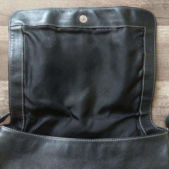 Coach Hampton black purse - Picture 6 of 8